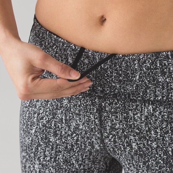 LULULEMON Pace Rival Crop (19") Power Luxtreme - Picture 6 of 16